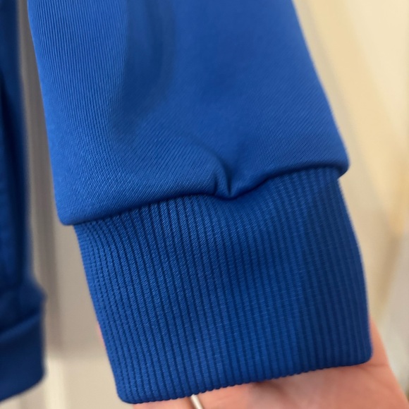 Super Mario Kids Lightweight Jacket-size 10-12 - Picture 4 of 9